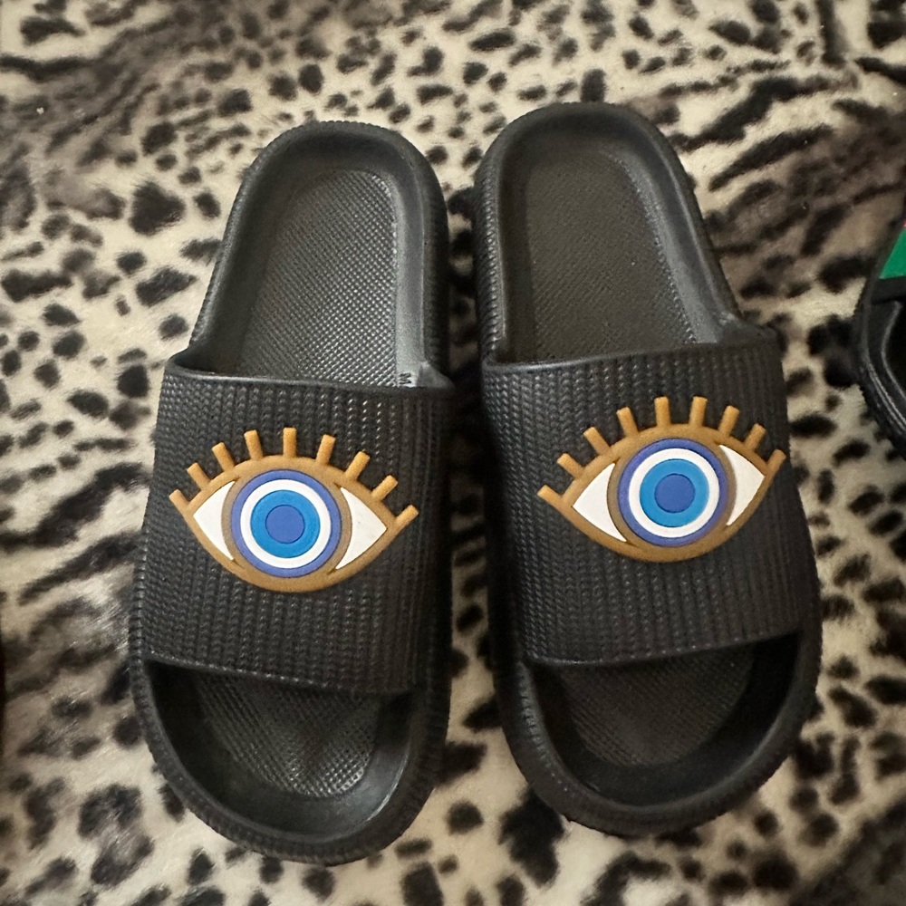 Sandals 🩴